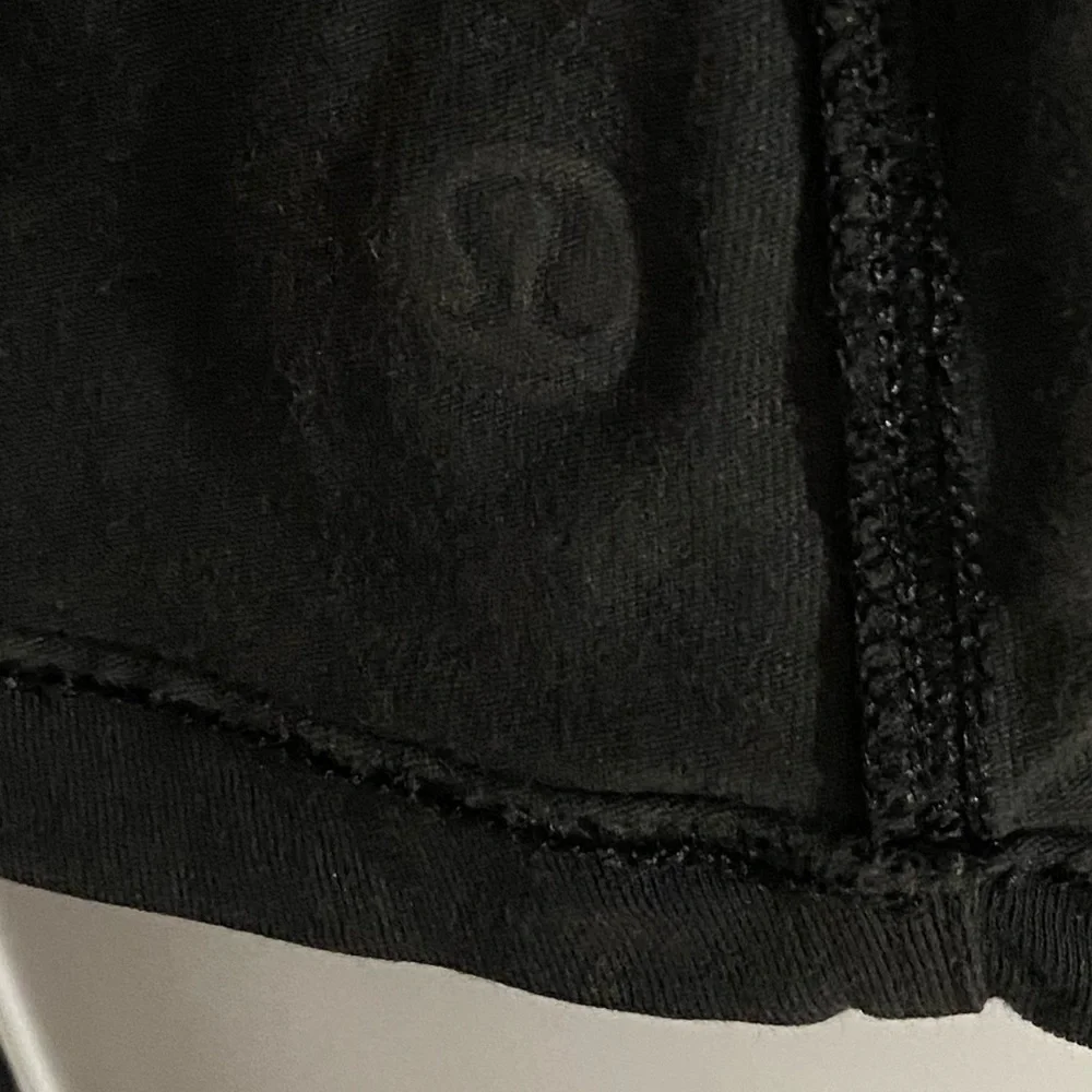 Lululemon All Yours Boyfriend Tank Top Size 6 Black Pima Cotton
